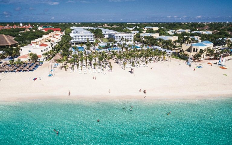 Why You Should Visit Riu Playacar Resort